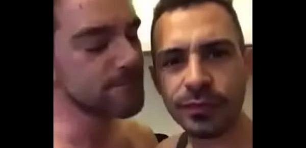  Zander Craze e Koldo Goran limone e sesso orale nel backstage di una serata